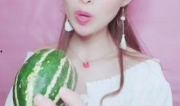 娱乐吃瓜酱吃药视频,揭秘吃药视频背后的真相与笑料